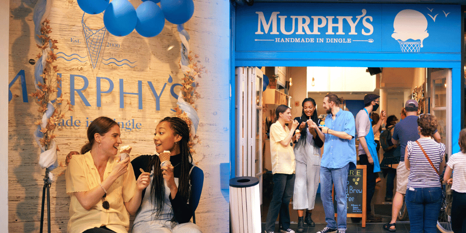 People eating and queuing for Murphy's Ice Cream in Dublin ©Fionn Mc Cann 