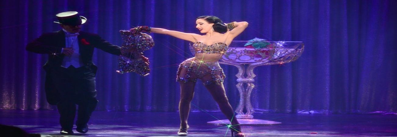  Dita Von Teese: Nocturnelle